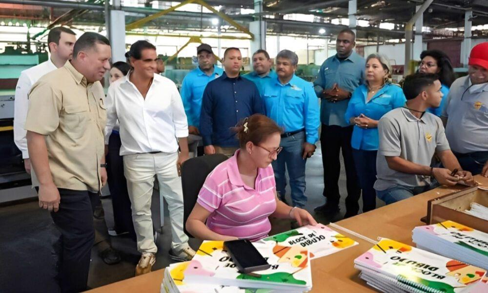 Invepal reactiva producción de cuadernos 100% nacionales en Maracay