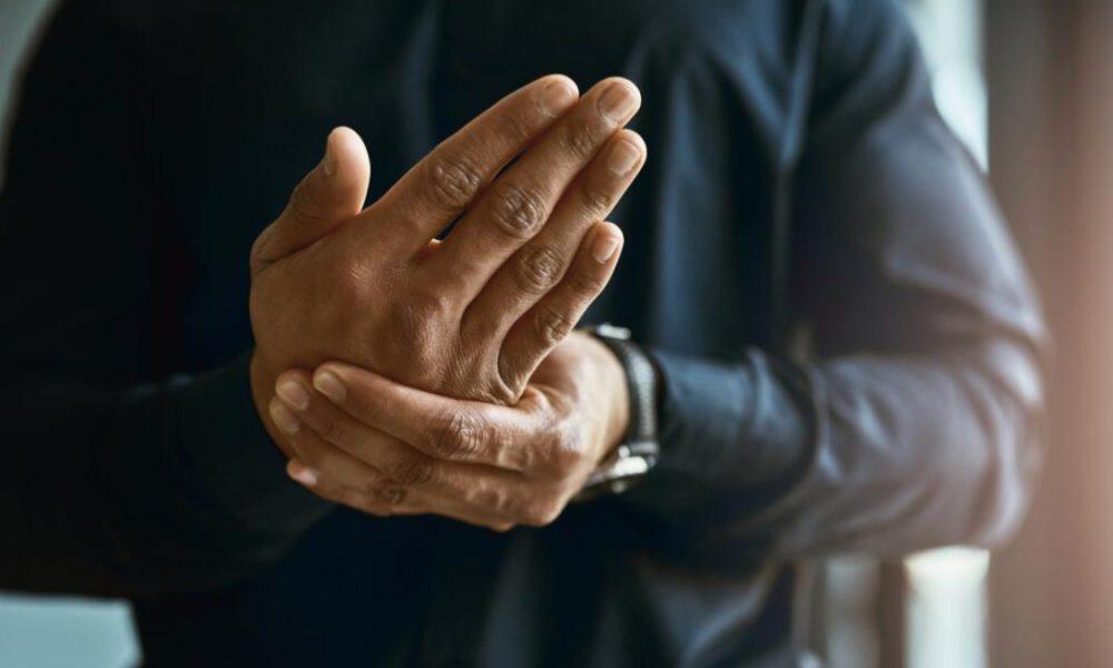Señales de mala circulación: 10 hábitos clave para mejorar el flujo sanguíneo en casa