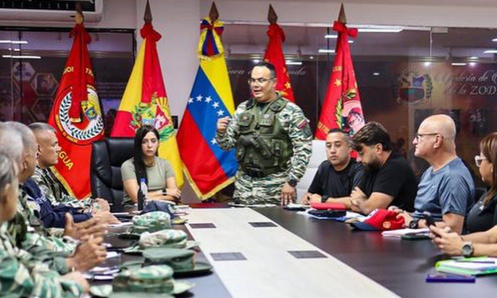 Gobernadora Joana Sánchez lidera ejercicio militar de defensa integral en Aragua