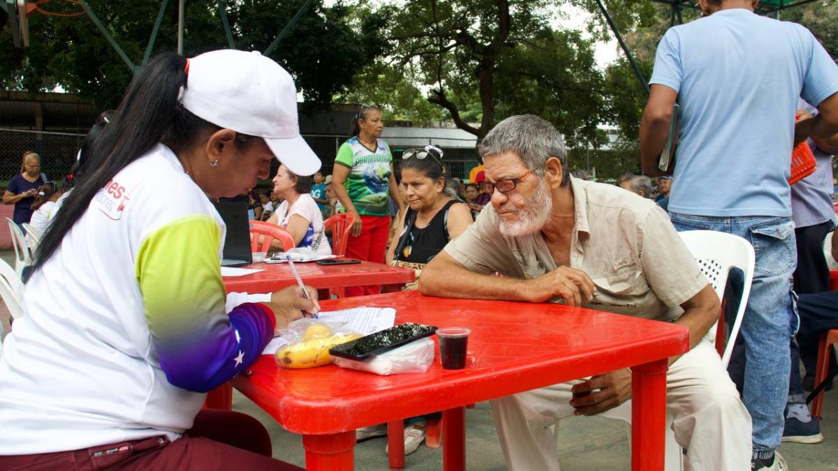 San Mateo ampliará de 400 a 1.600 adultos mayores atendidos mensualmente