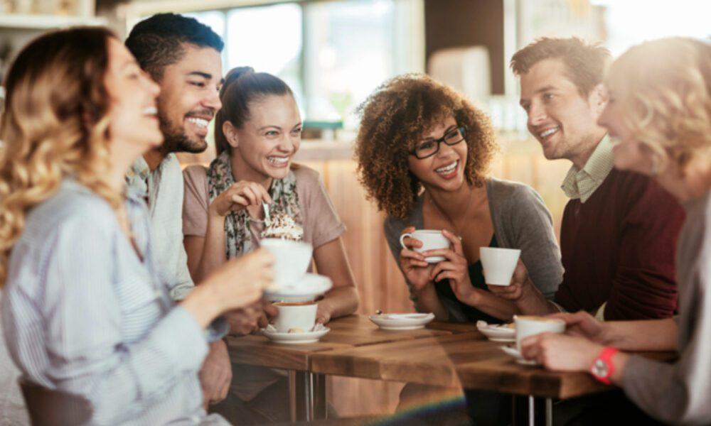 Vivir día a día: Las relaciones sociales fortalecen tu salud mental y física