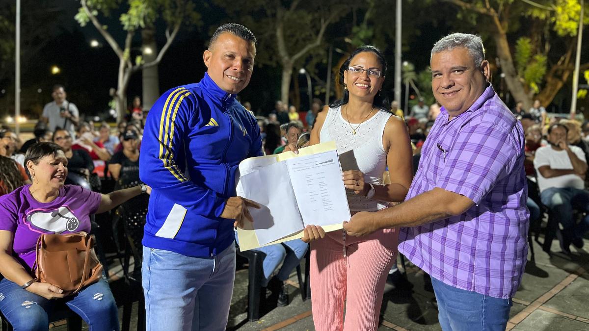 Alcalde de MBI transfiere 6,6 millones a consejos comunales
