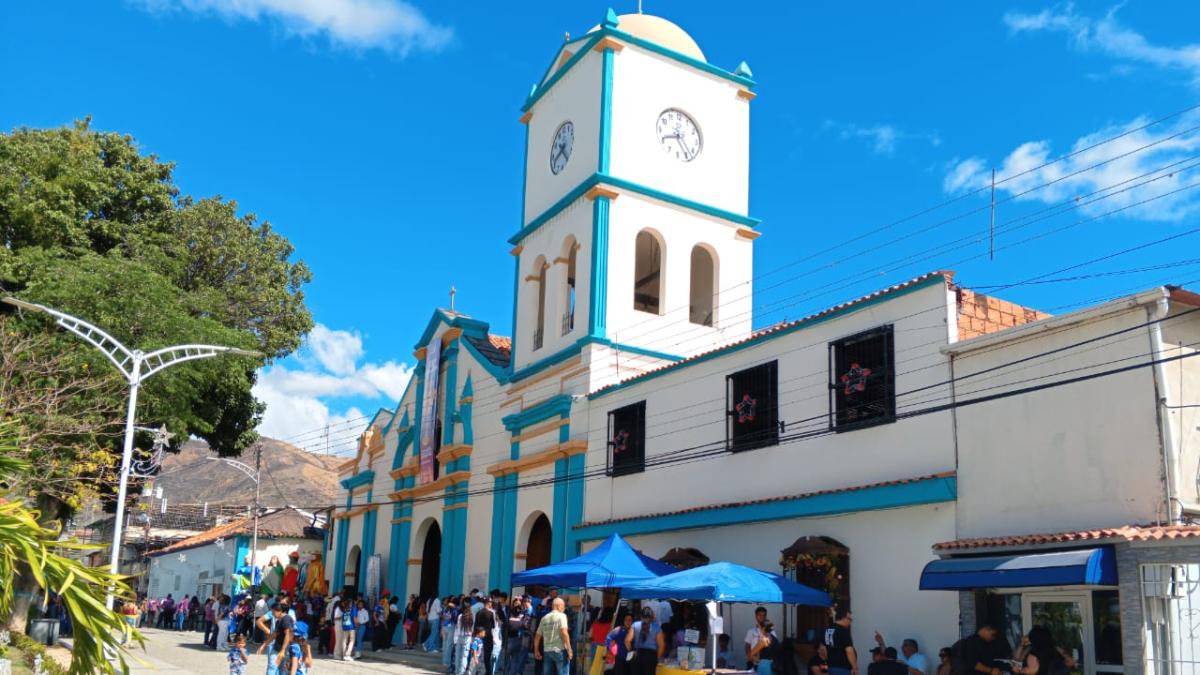 Declaran festividad de Virgen de Belén patrimonio cultural de la nación