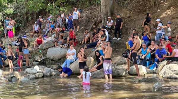 Balnearios de Ribas recibieron masiva afluencia en Carnaval