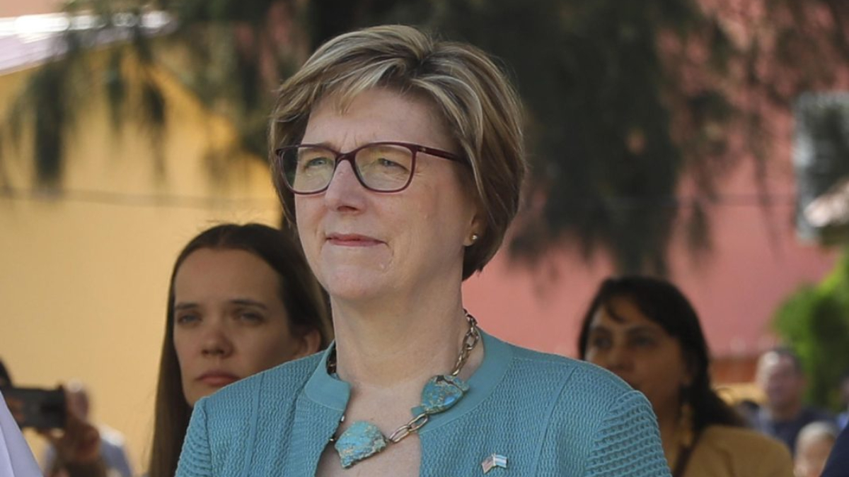 Jhon Barrett releva a Laura Dogu de la embajada de EEUU en Venezuela