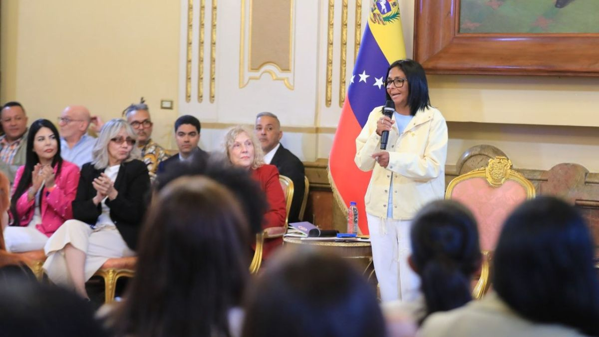 Pdta. (e) Delcy Rodríguez hablará de cambios necesarios en el país esta noche 