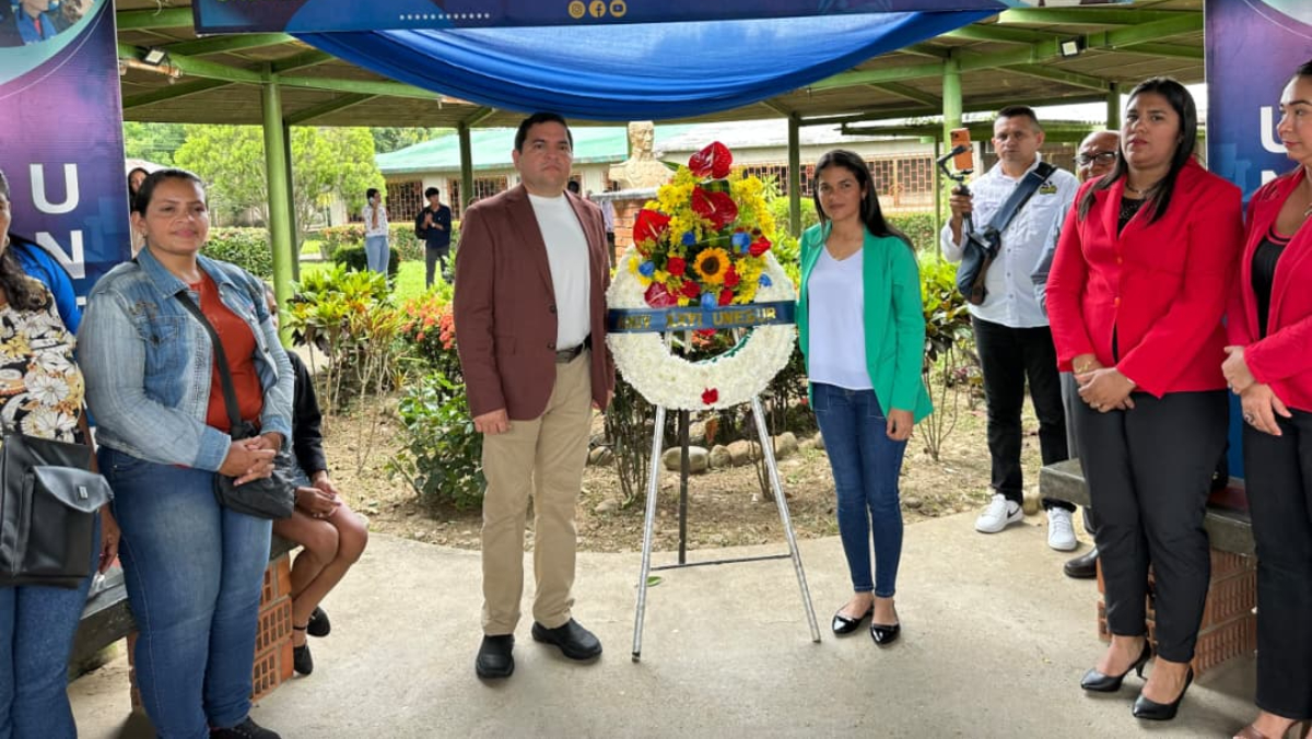 Zulia: Alcaldesa Ortigoza celebró 26° aniversario de la UNESUR