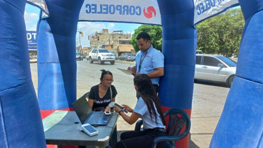 Corpoelec atiende a 7 mil familias en jornadas de atención en Girardot