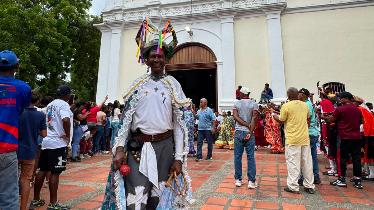 210 Diablos Danzantes honraron al Santísimo en Ocumare de la Costa