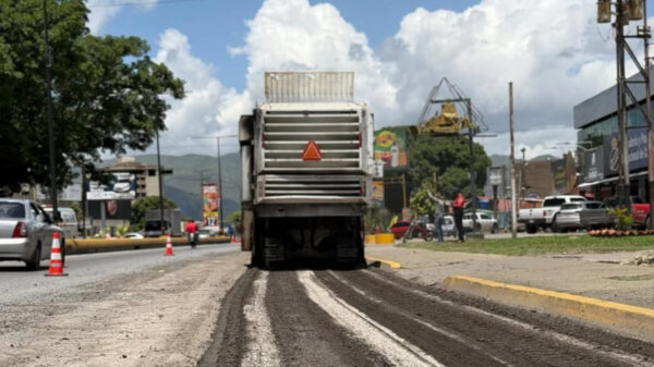 Inician escarificación en Carretera Nacional Cagua - Villa de Cura