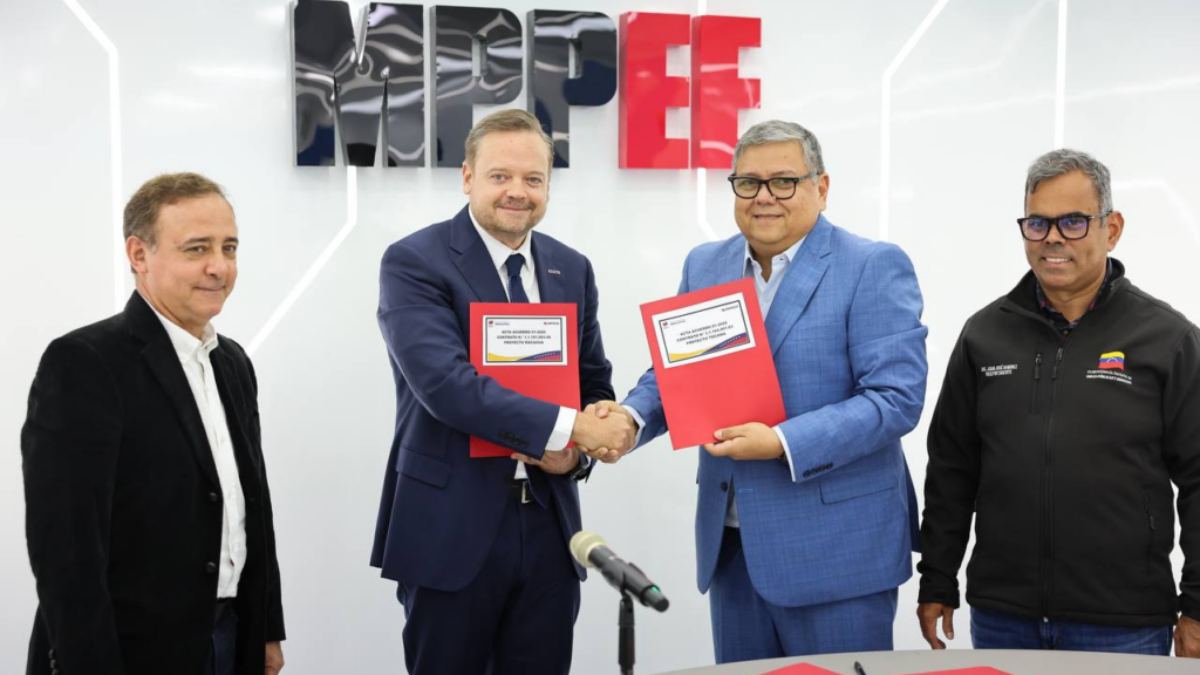 Venezuela firma acuerdo con IMPSA para sumar 2.640 megavatios