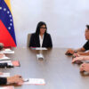 Presidenta Delcy Rodríguez se reúne con experto en terremotos Hideki Miyamoto