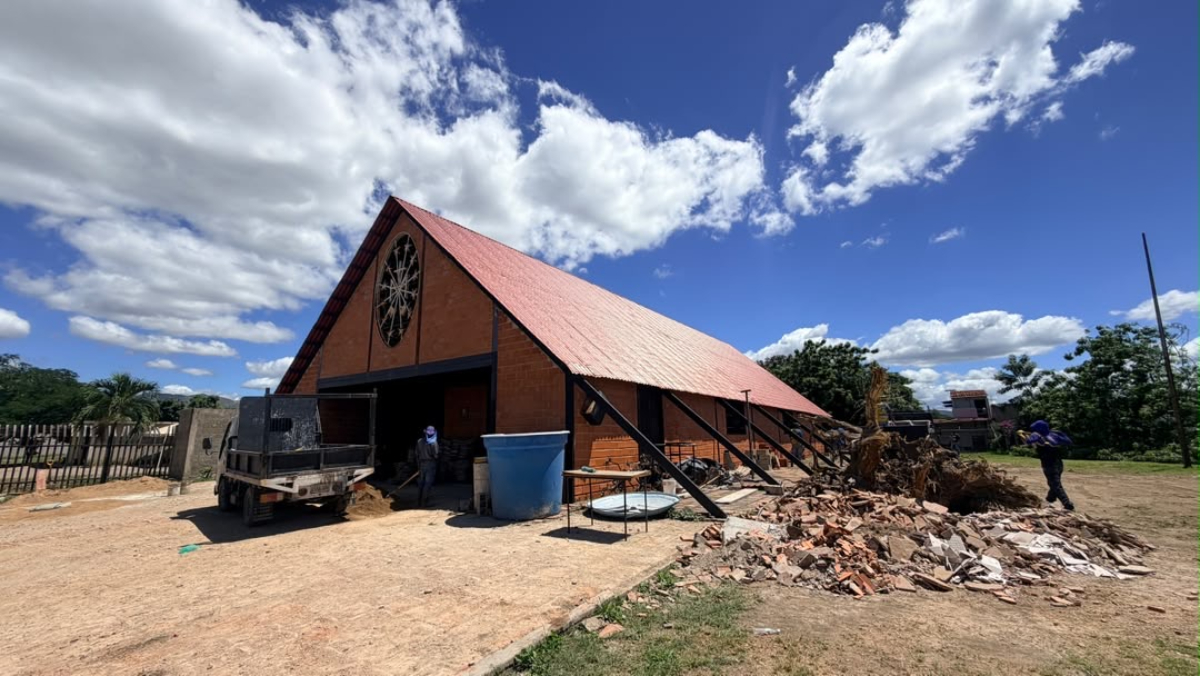 Restauran Capilla La Milagrosa en Comuna Kaguacao de Cagua